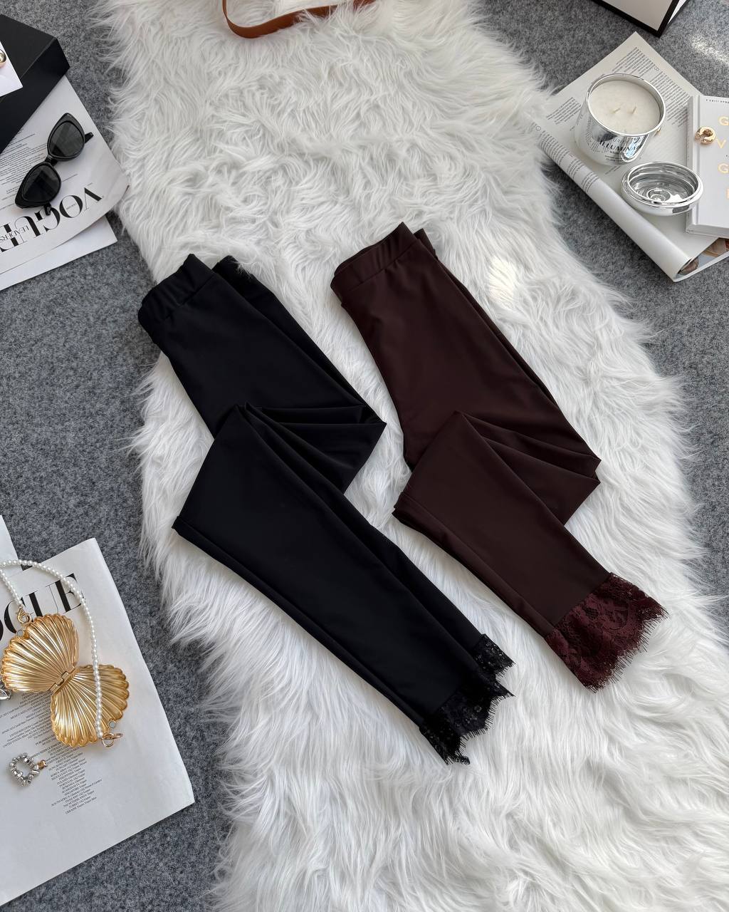 Legging noir à dentelle