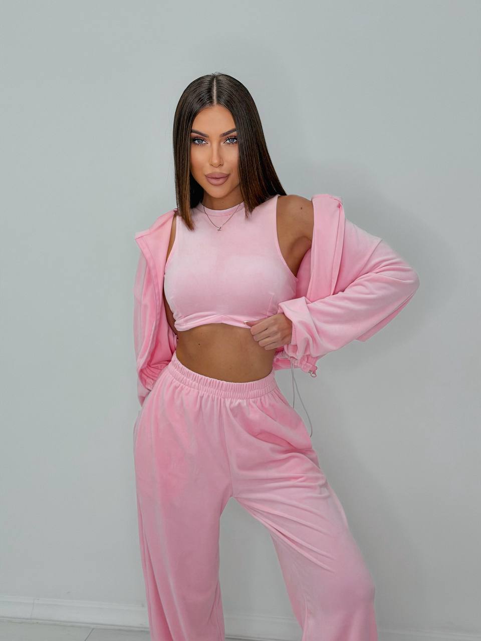 Three-piece velour tracksuit for women