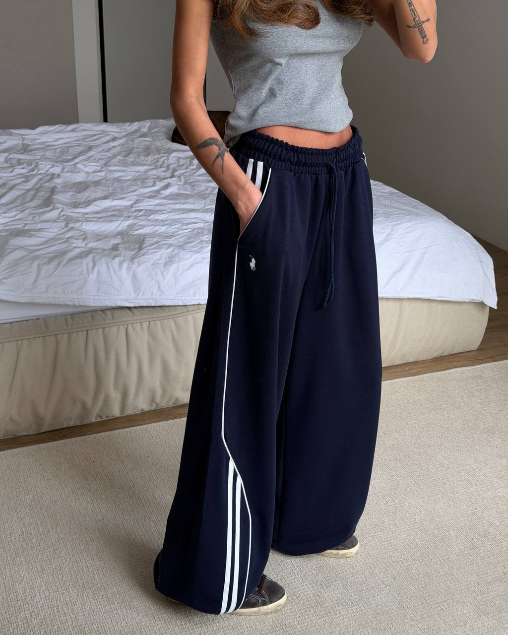 Set din două piese stylish în culori trendy