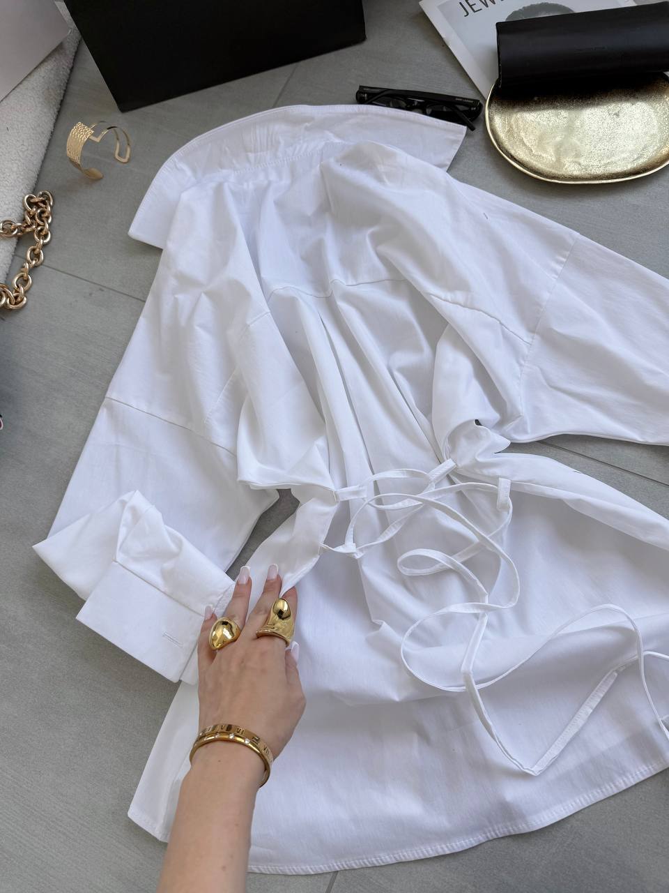 Cotton oversized shirt in multiple colors