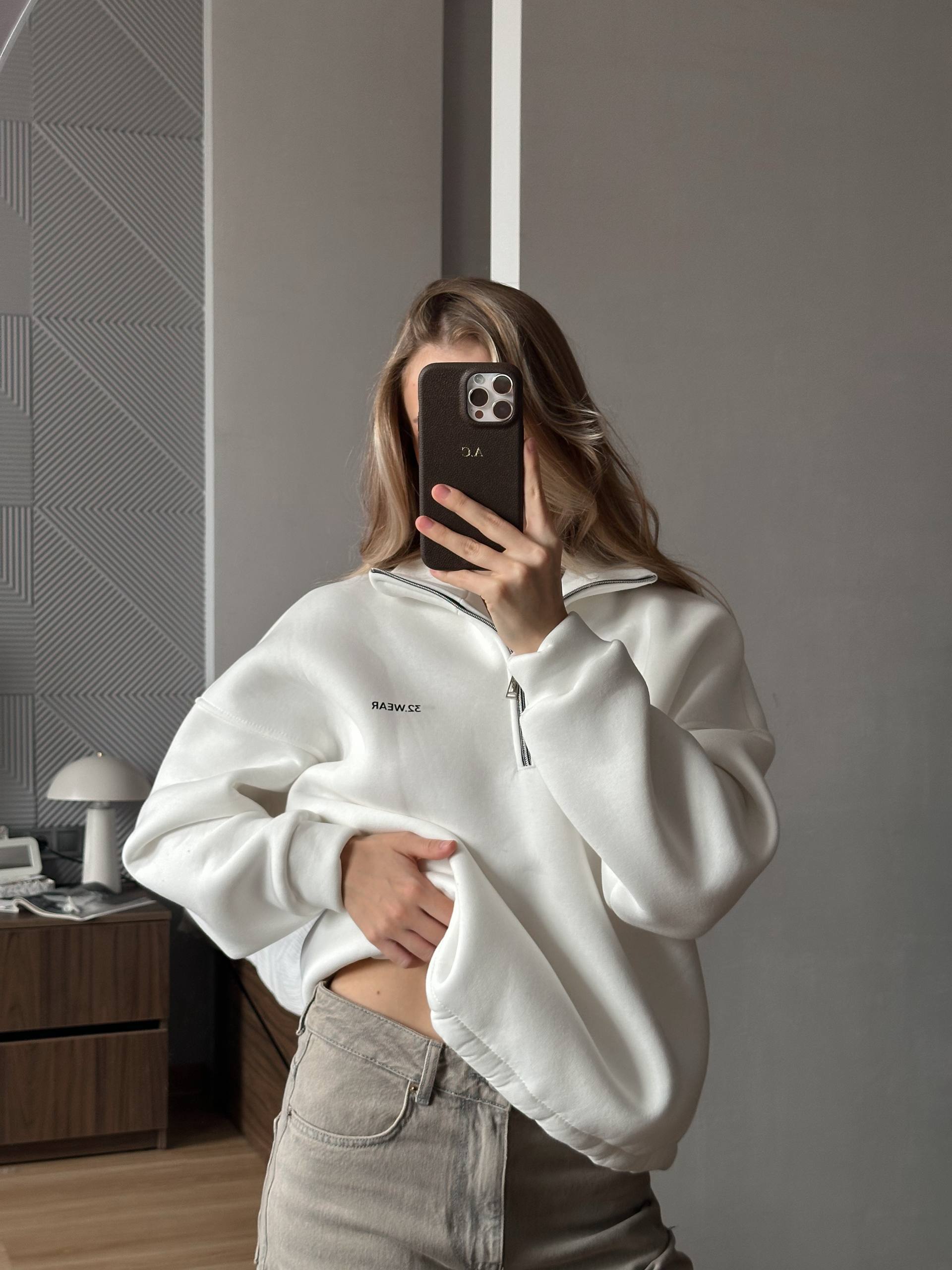 Stylish oversized hoodie in soft fabric