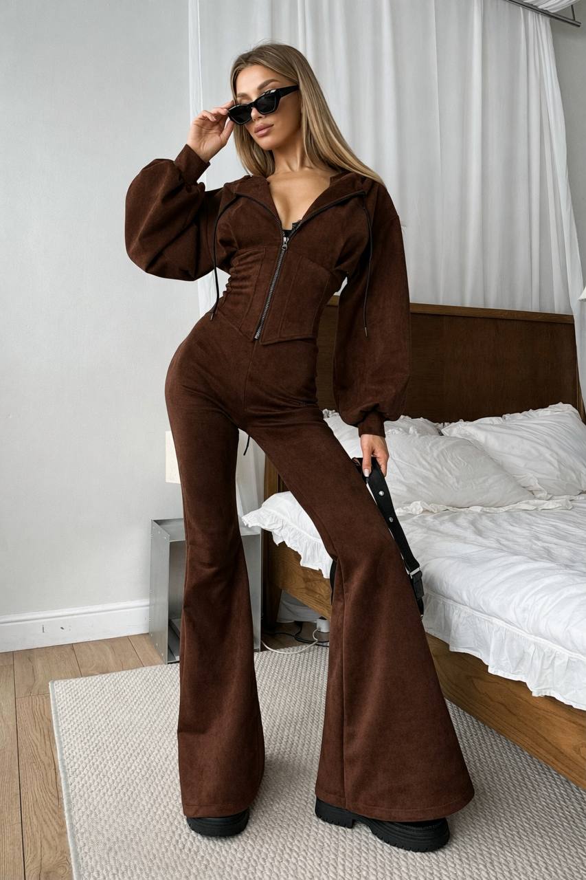 Costume tendance en tissu doux