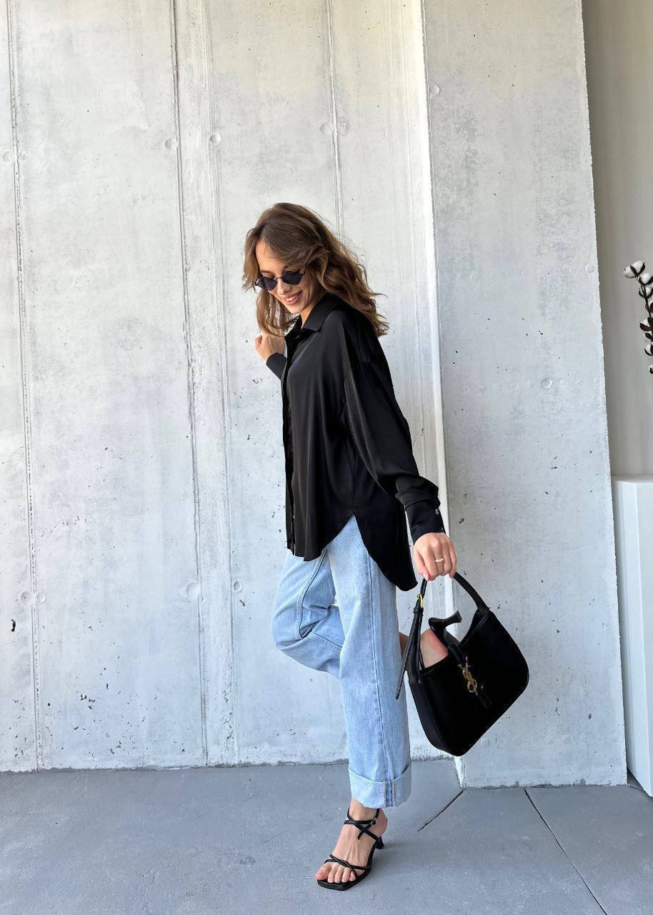 Silk blouse in elegant colors