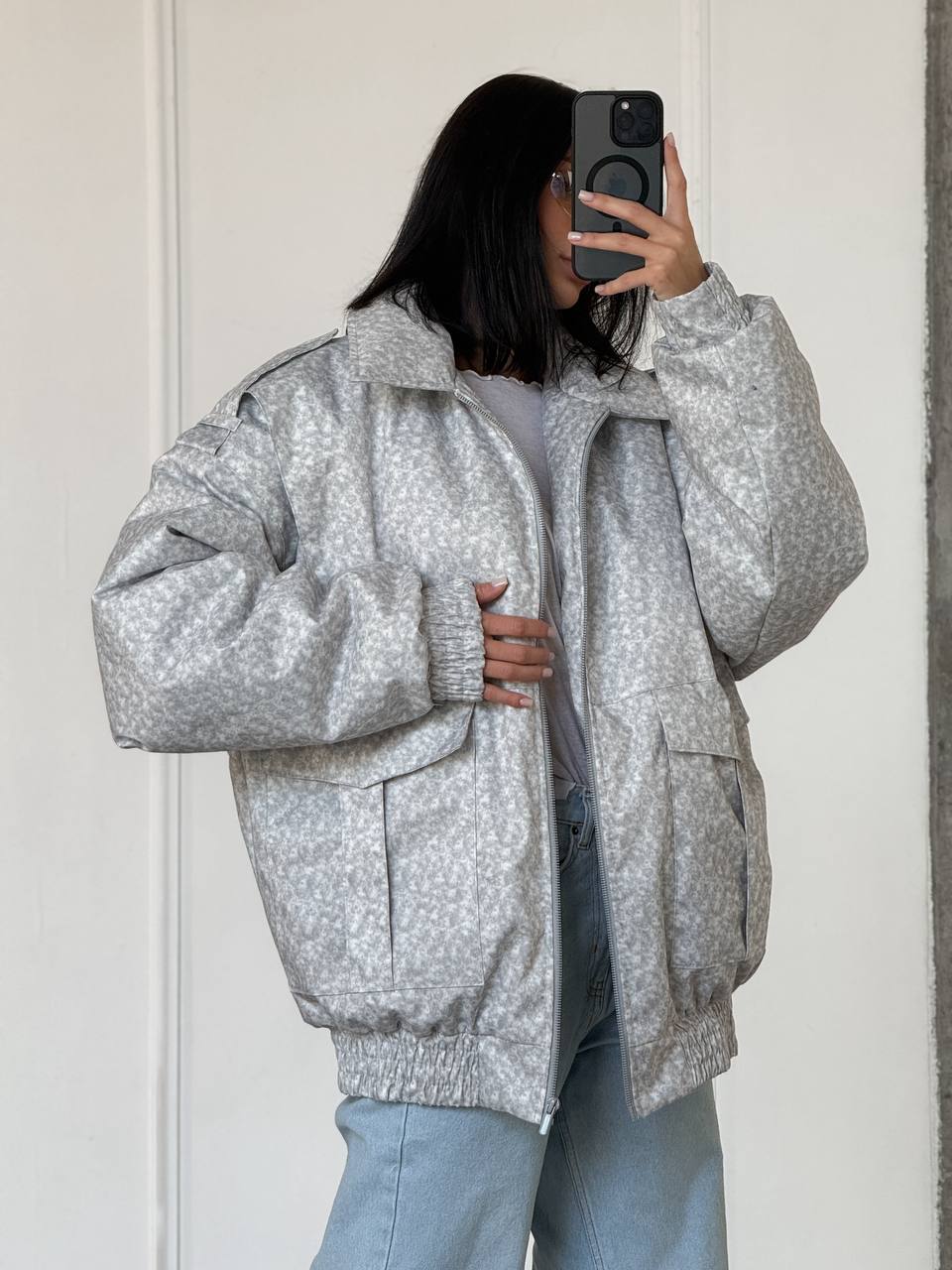 Water-resistant bomber jacket with G-LOFT insulation